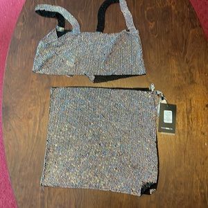 New fashionnova 2 pc skirt set size Small silver